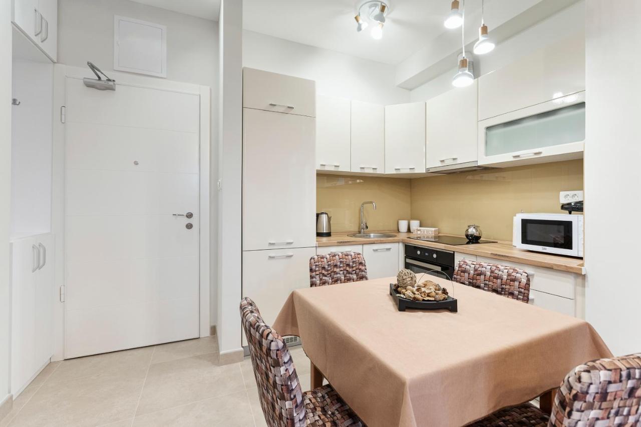 Ell Star Apartment Tivat Bagian luar foto